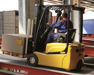 FORKLIFT