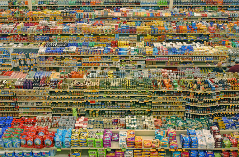 Grocery logistics: big stores begin the fight back
