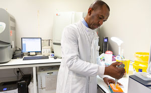 Parcel giants team up in national effort to collect Covid-19 tests