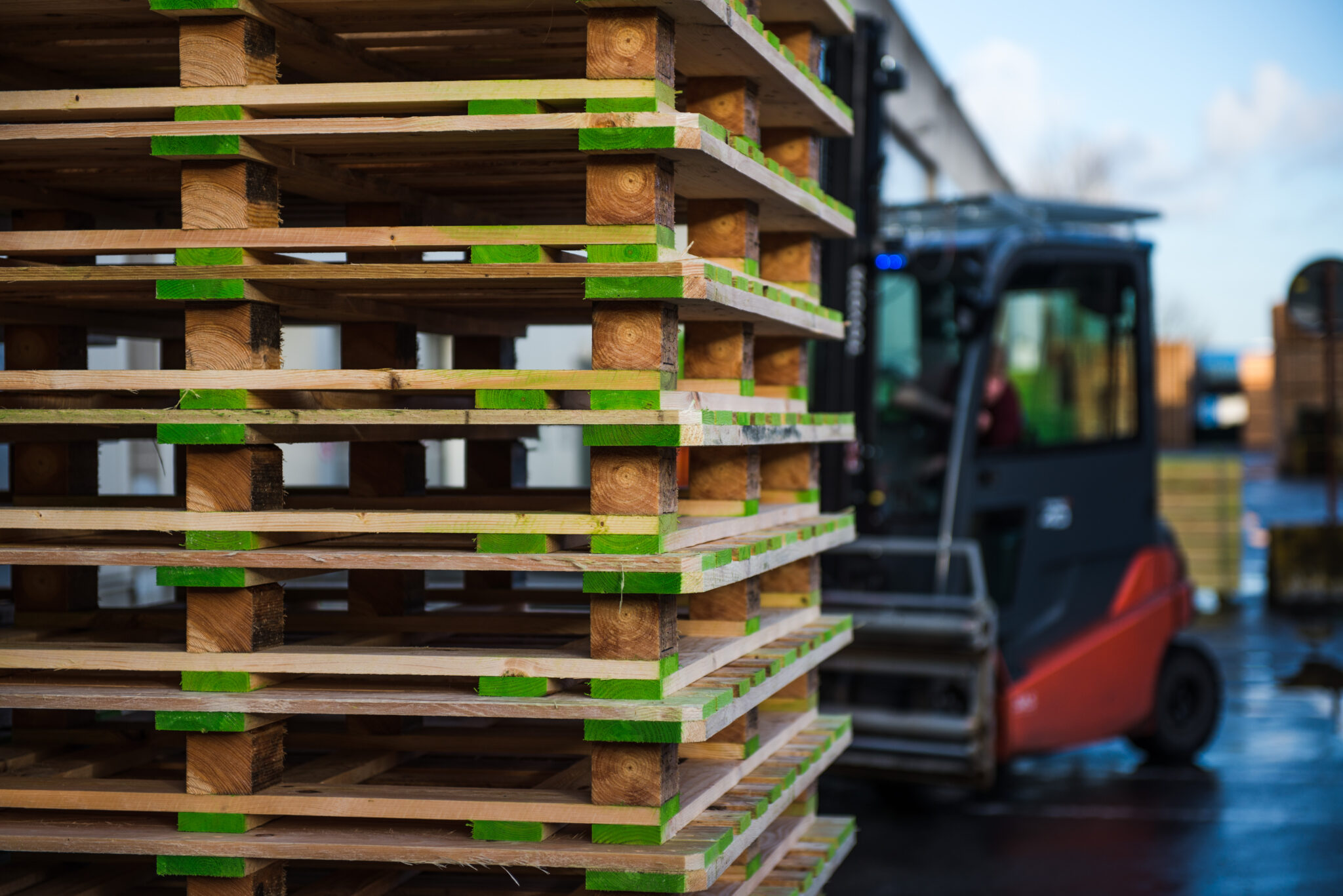 INEOS and PRS pool sustainable pallets at Grangemouth site Logistics