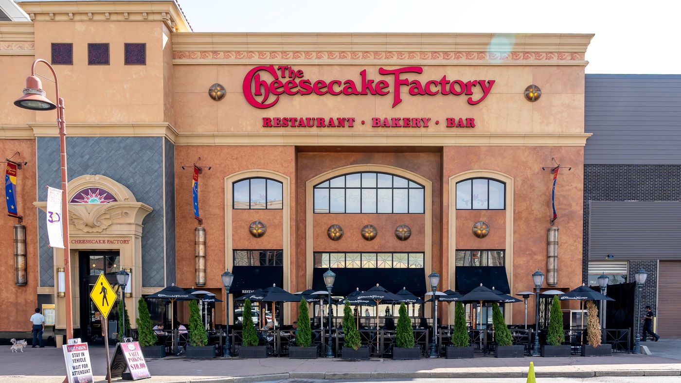 The Cheesecake Factory selects and goes live with GEP SMART procurement