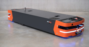 SAFELOG introduces first new model of its AGV generation