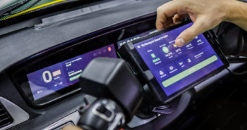 CleverPod transforms the express delivery vehicle into an interactive business solution