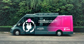 Smart bus platform Zeelo launches UK’s first fully electric employee commute service