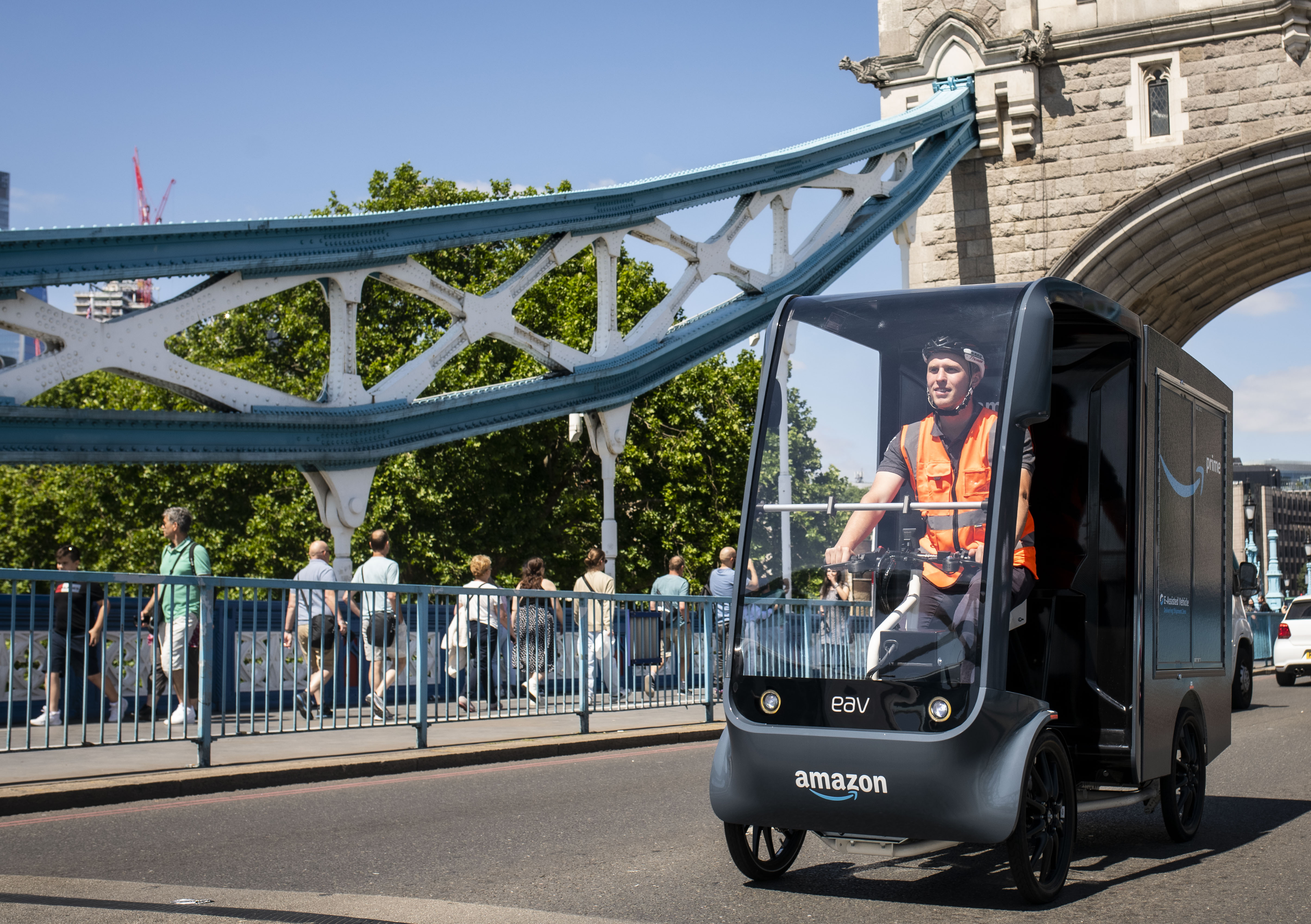Amazon launches first e-cargo fleet in UK | Logistics Manager - Vimarsana News