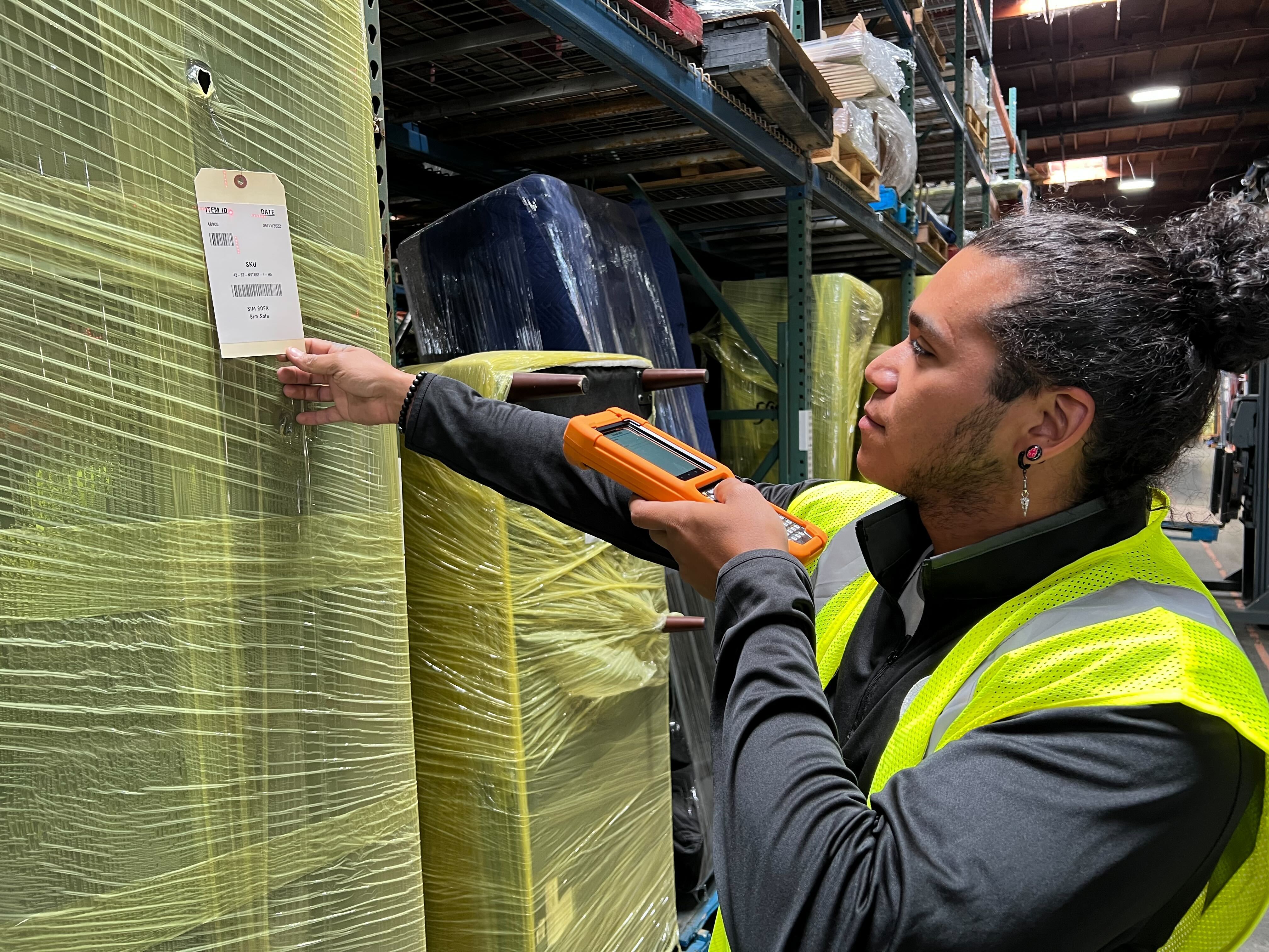 Oliver Space chooses SnapFulfil for WMS implementation - Vimarsana News