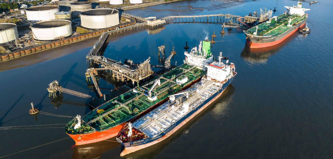 New ship-to-ship fuel transfer service launching on River Mersey - Vimarsana News