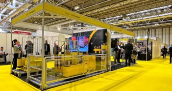 iCart launches new 3-in-1 logistics solution at IntraLogisteX 2023