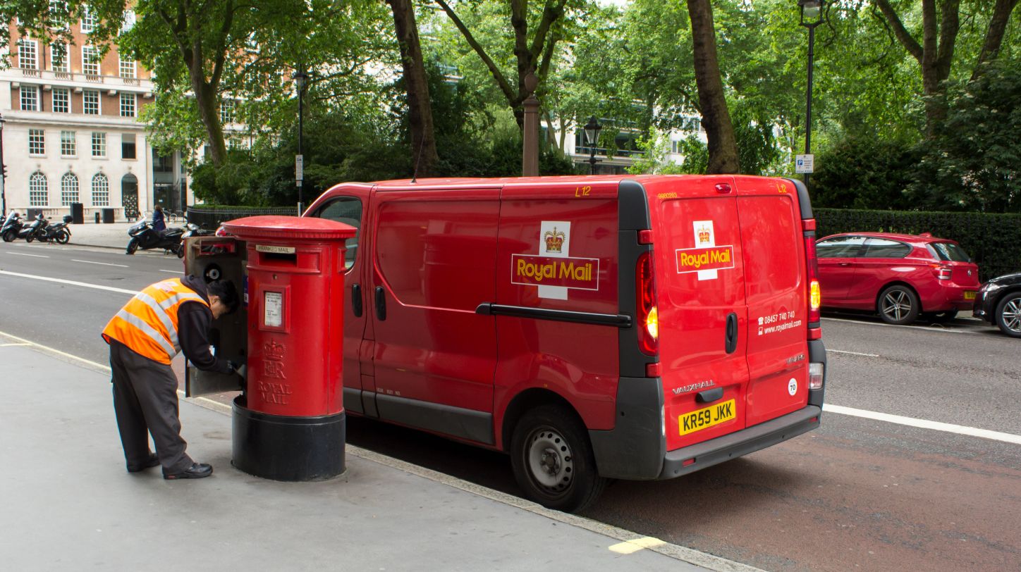 presents option for threeday Royal Mail delivery service