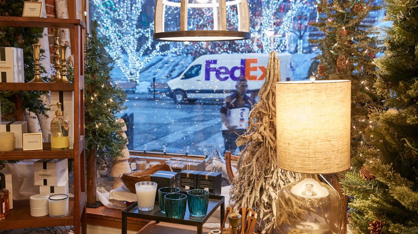 FedEx research predicts better holiday sales in 2025