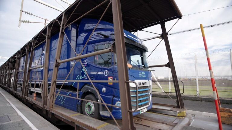 First eHGV transits Channel Tunnel eHGV Channel Tunnel