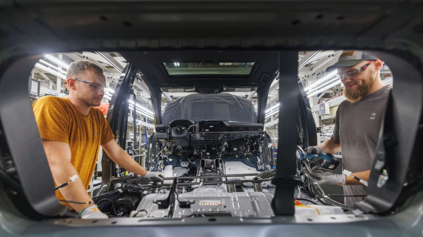 Toyota invests $1bn into its Kentucky and Indiana operations