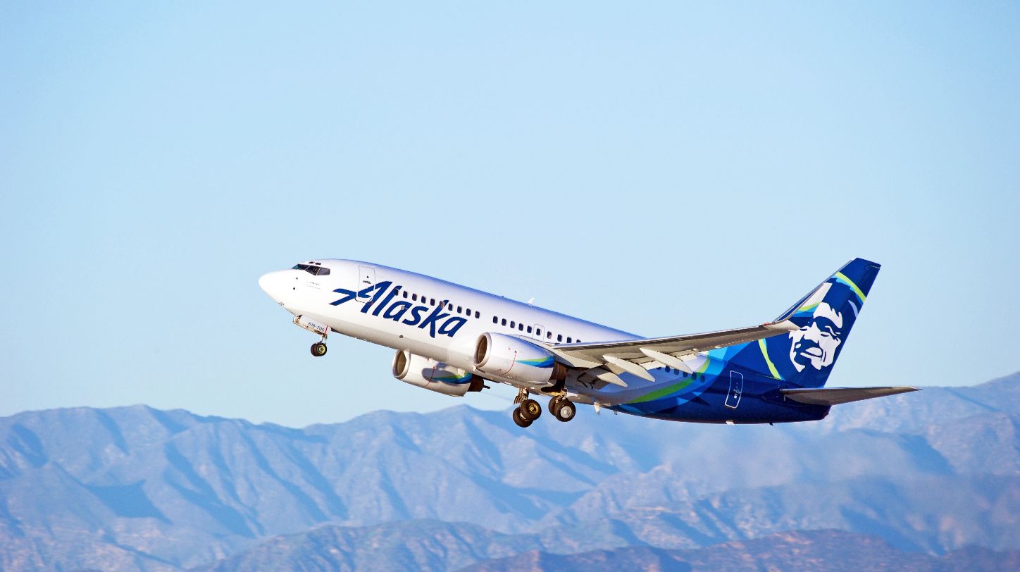 Alaska Airlines and Hawaiian Airlines unify cargo operations