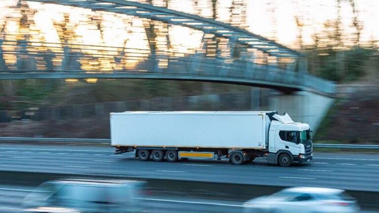 European road freight corridors benefitting from Middle East uncertainty, EITD reports