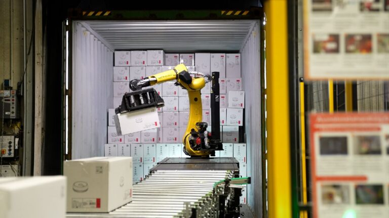 Bauhaus automates goods receiving at German warehouse