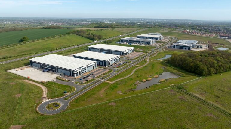 Clowes develops Nottingham industrial unit