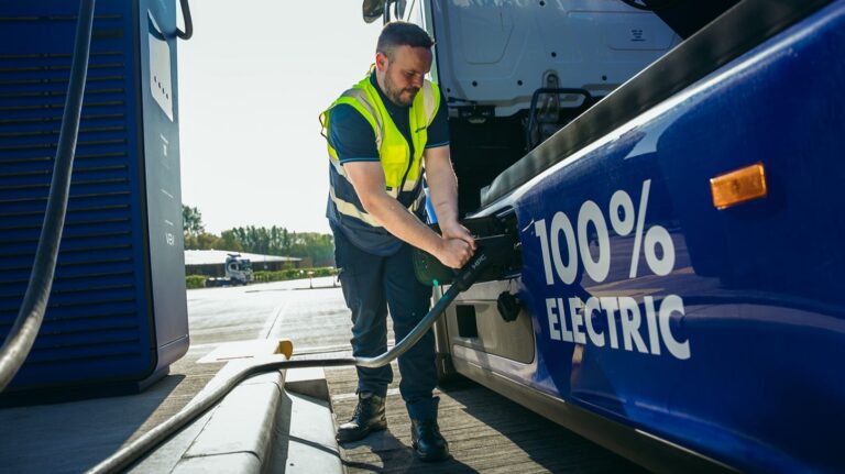 Freeport East to decarbonise HGVs around Port of Felixstowe