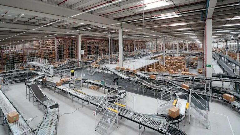 CEVA opens automated fashion logistics hub in Spain